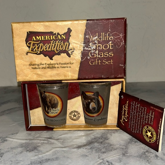 American Expedition Wildlife Shot Glass Gift Set - Picture 3 of 8